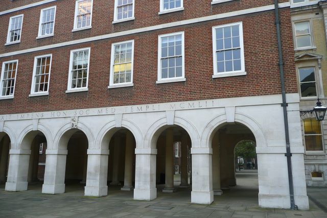 File:Inner Temple and Middle Temple - geograph.org.uk - 1086241.jpg