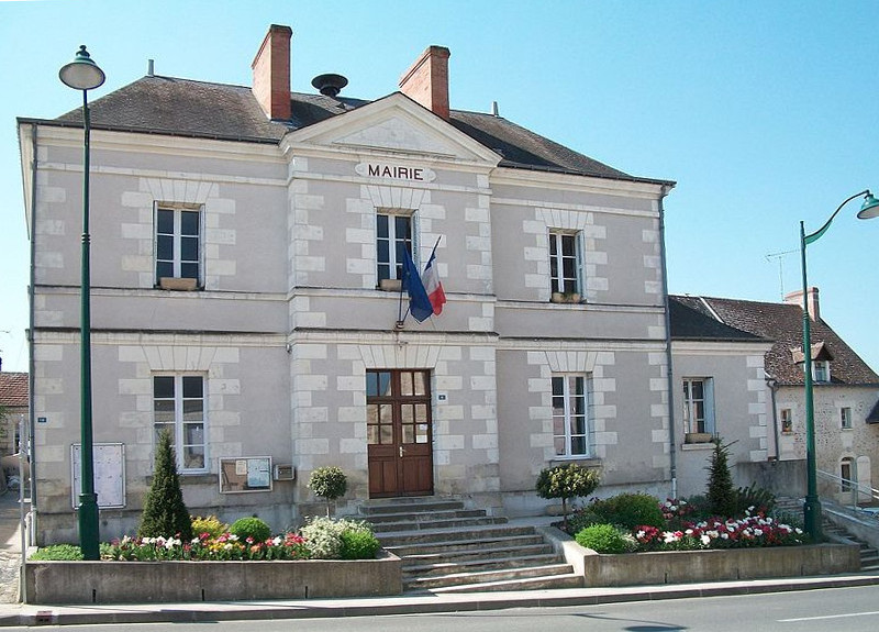 File:Mairie d'ORBIGNY (Indre-et-Loire).jpg