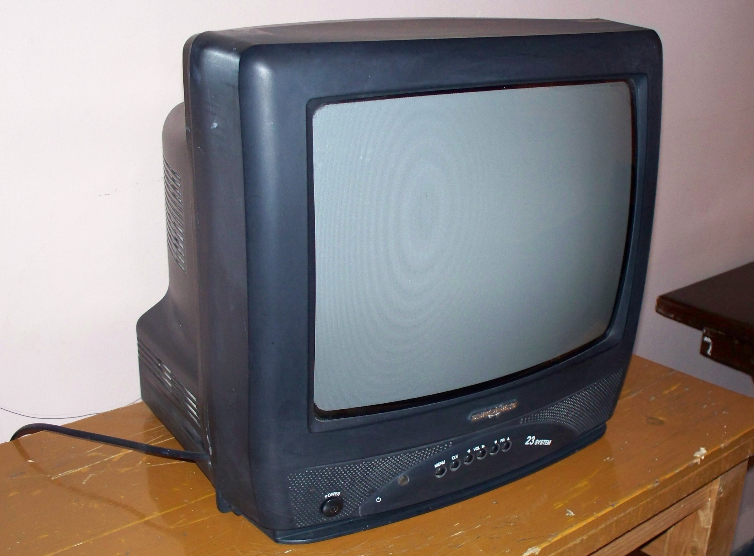 2000s television set