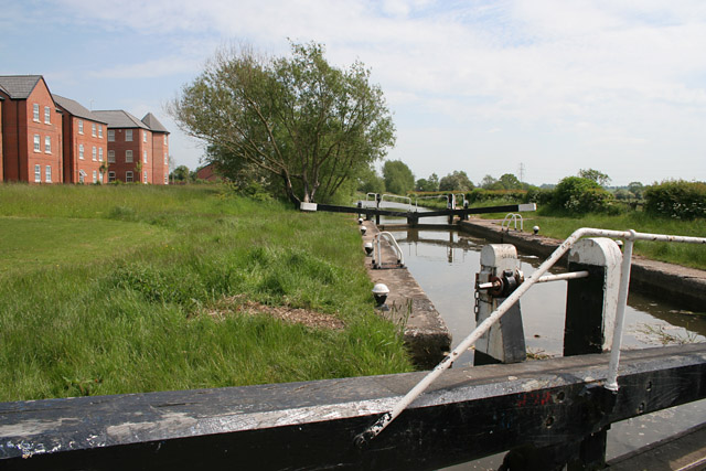 File:The Grand Union Canal, South Wigston - geograph.org.uk - 179348.jpg