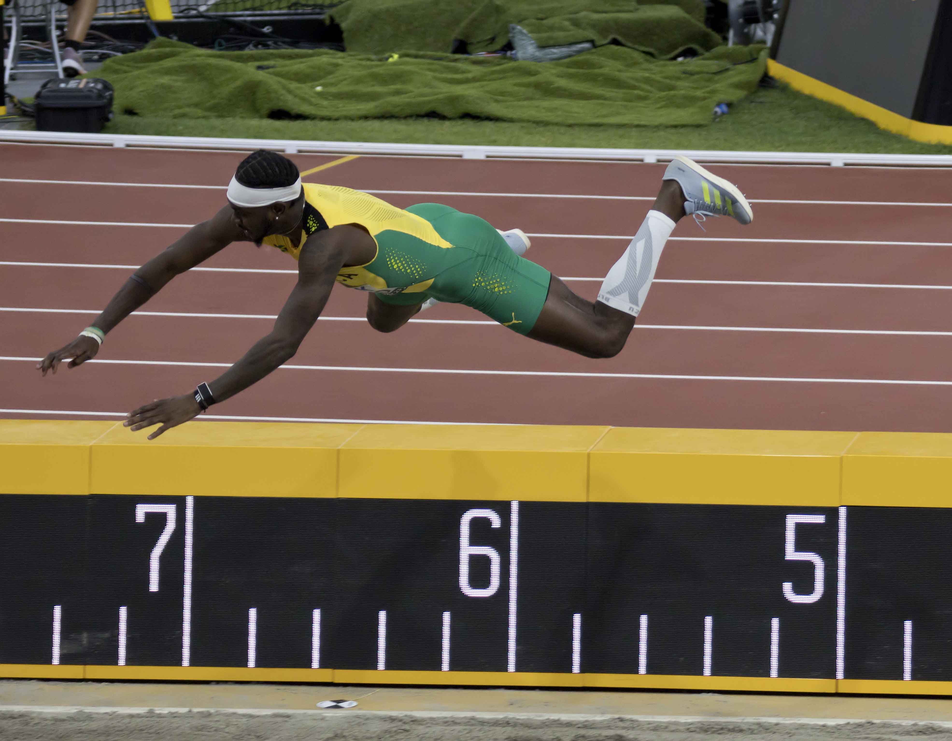 Файл:WKBO3747 longjump M McLeod (53173094001).jpg