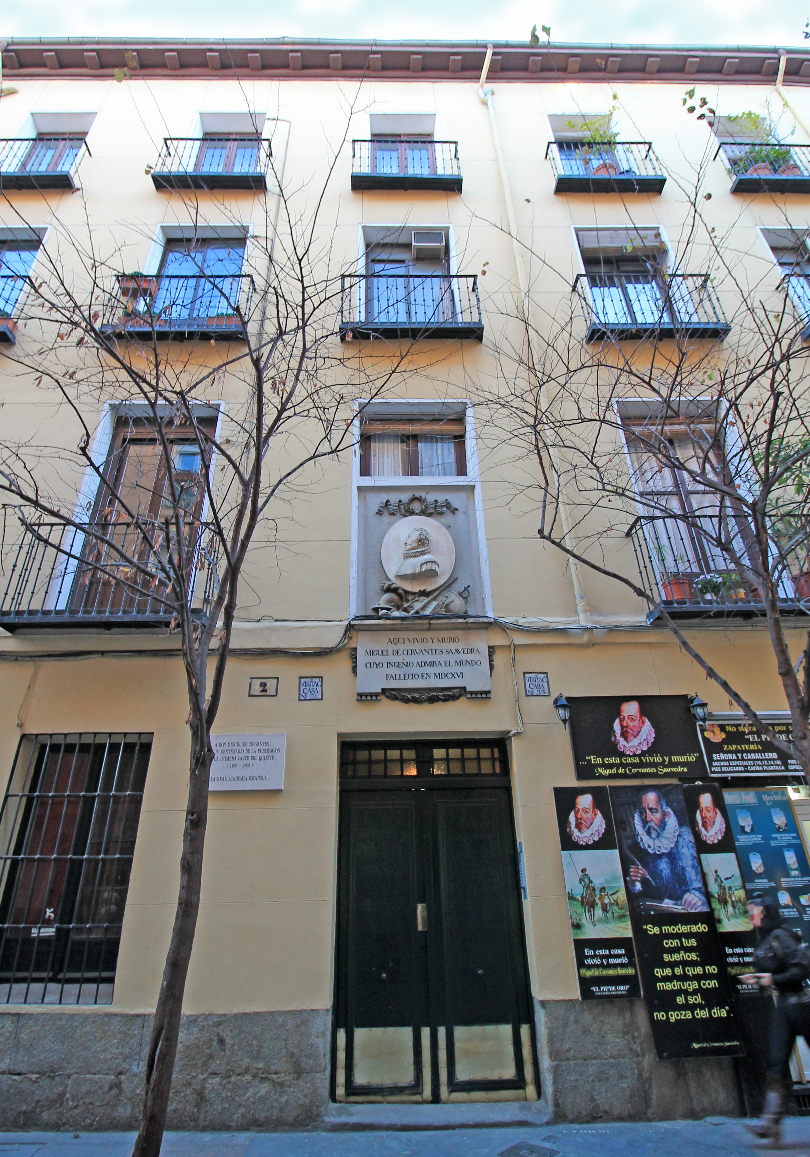 File:Casa de Cervantes (Madrid) 01.jpg - Wikimedia Commons