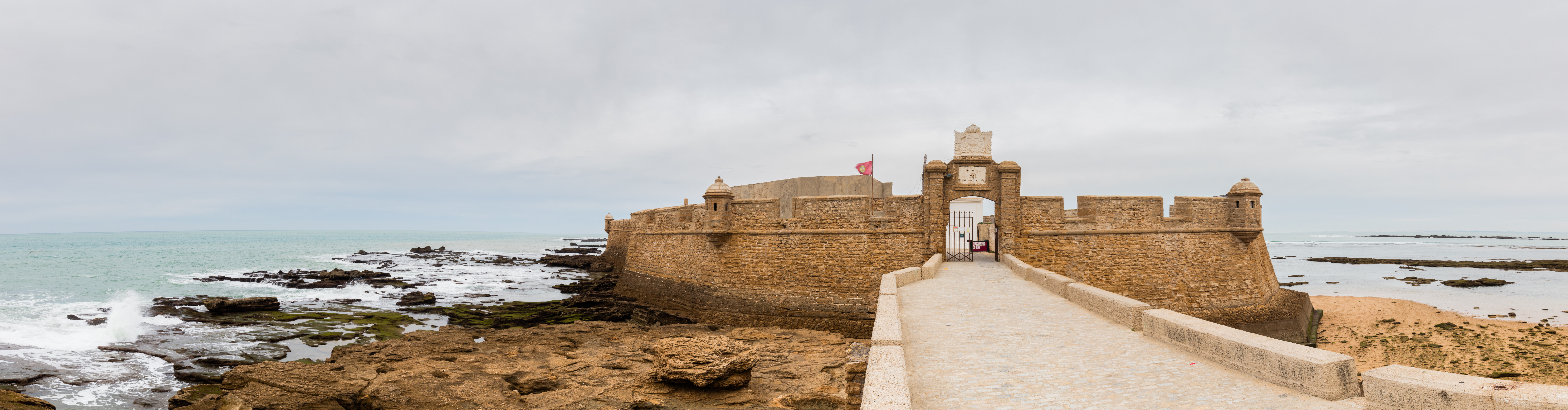 Visitar El Castillo de San Sebastián de Cádiz