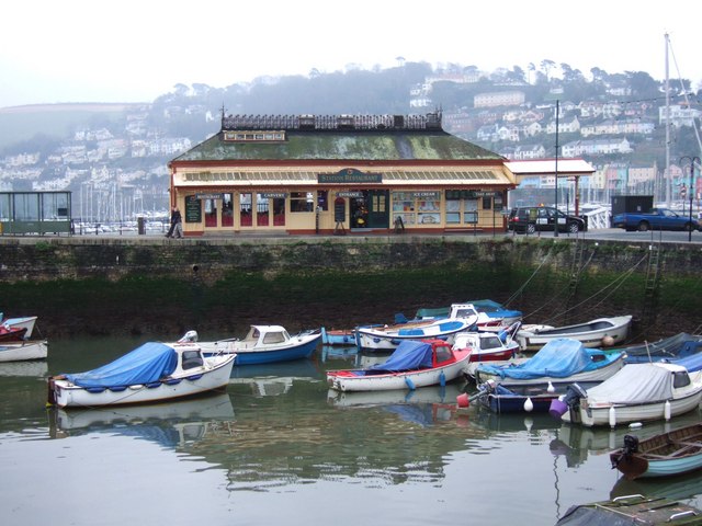 Dartmouth railway station