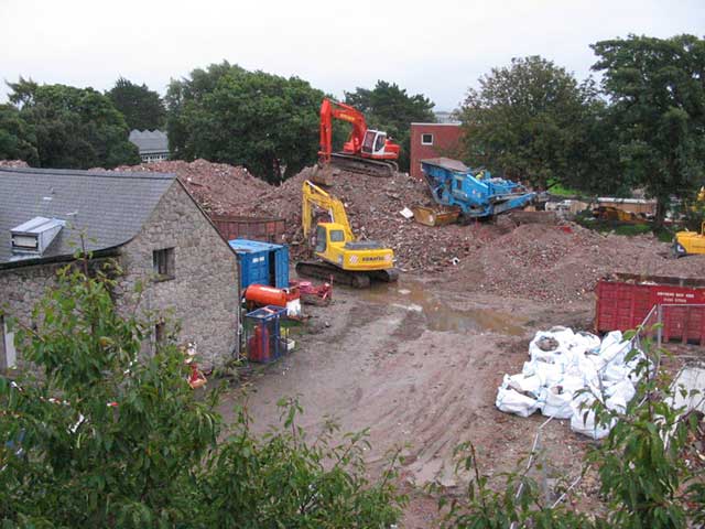 File:Demolition of Emrys Evans - geograph.org.uk - 981520.jpg