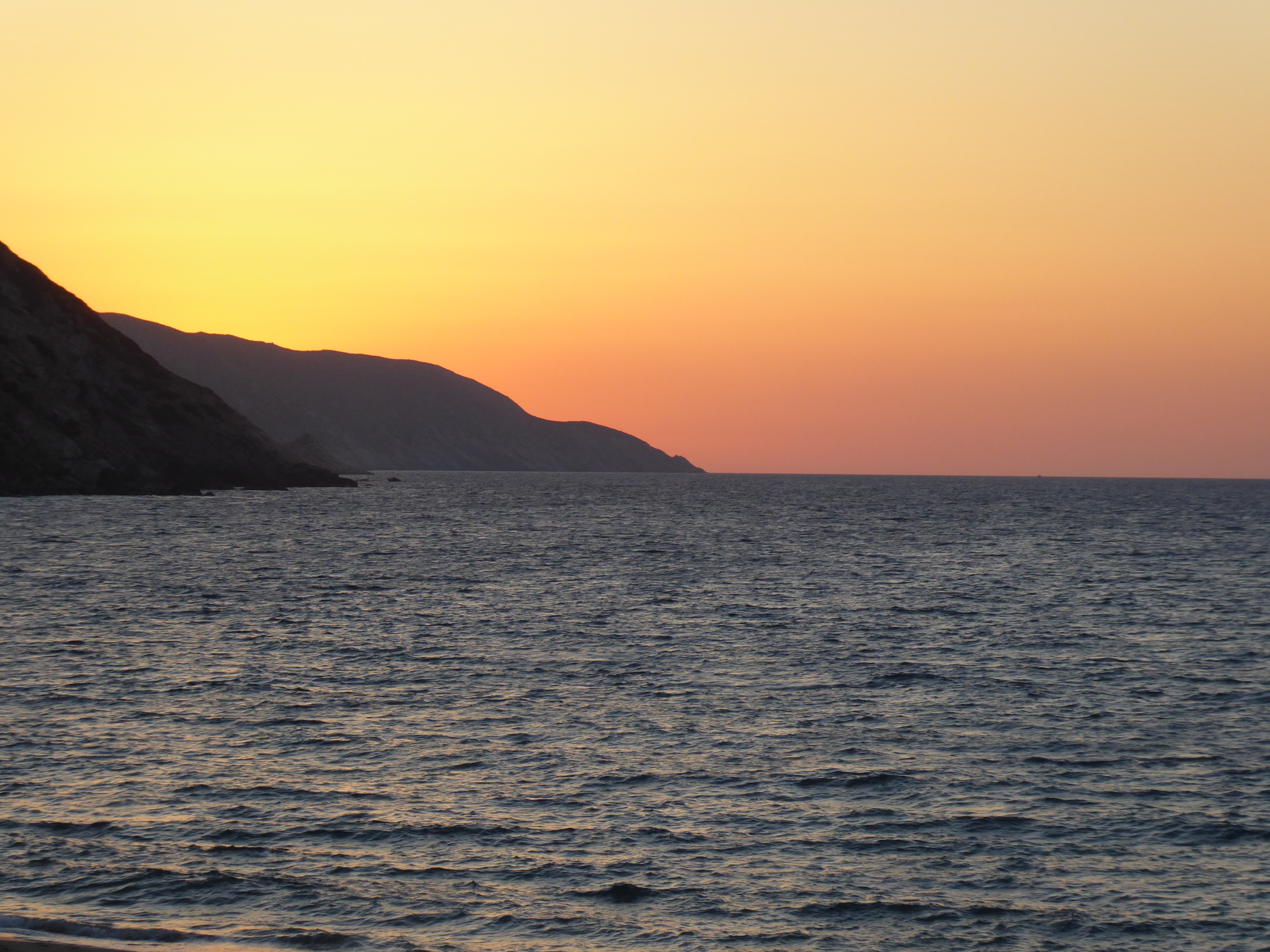 Эгейское море легенда. Эгейское море. Картинка на будильнике Aegean Sea. East Beach.