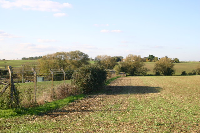 File:Fenced Sewage Works - geograph.org.uk - 588604.jpg