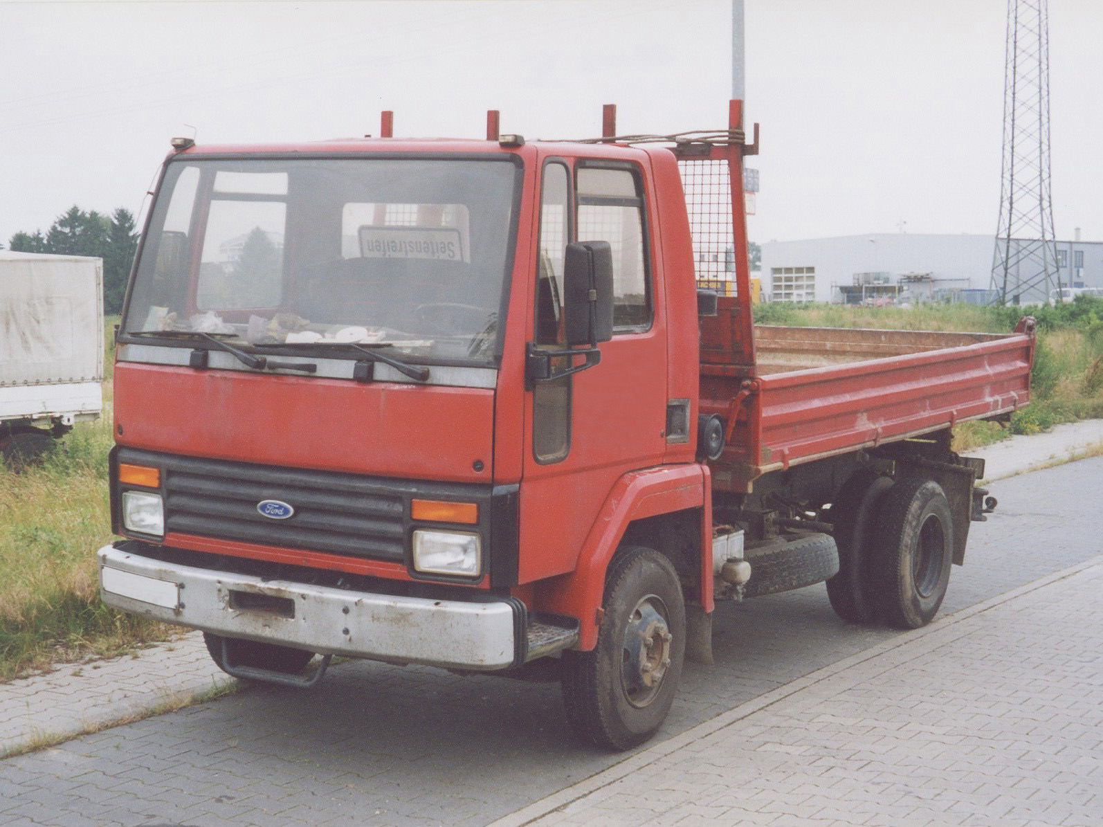 ford cargo 
