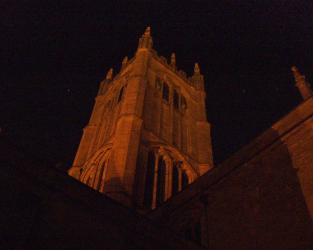 File:Ludlow church tower by night. - geograph.org.uk - 4548.jpg