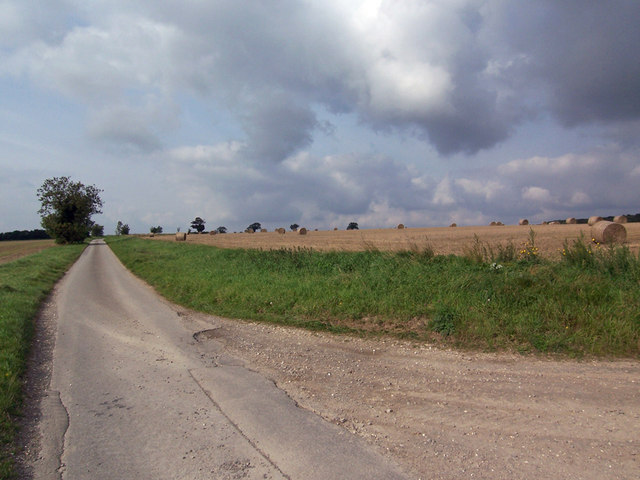 File:Middlegate on Saxby Wolds - geograph.org.uk - 979434.jpg