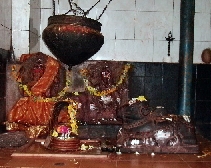 File:Naganandi-lingam-nandi.JPG