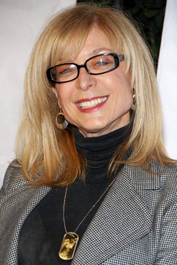 File Nina Hartley Les Deux 2009 Wikimedia Commons