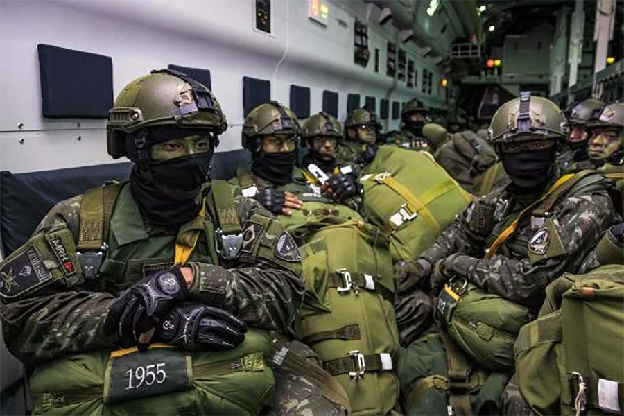 Brazilian🇧🇷 female Army Soldiers /Exército Brasileiro