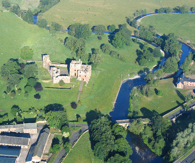 File:RiverEamontAtBroughamCastle(SimonLedingham)Jun2004.jpg