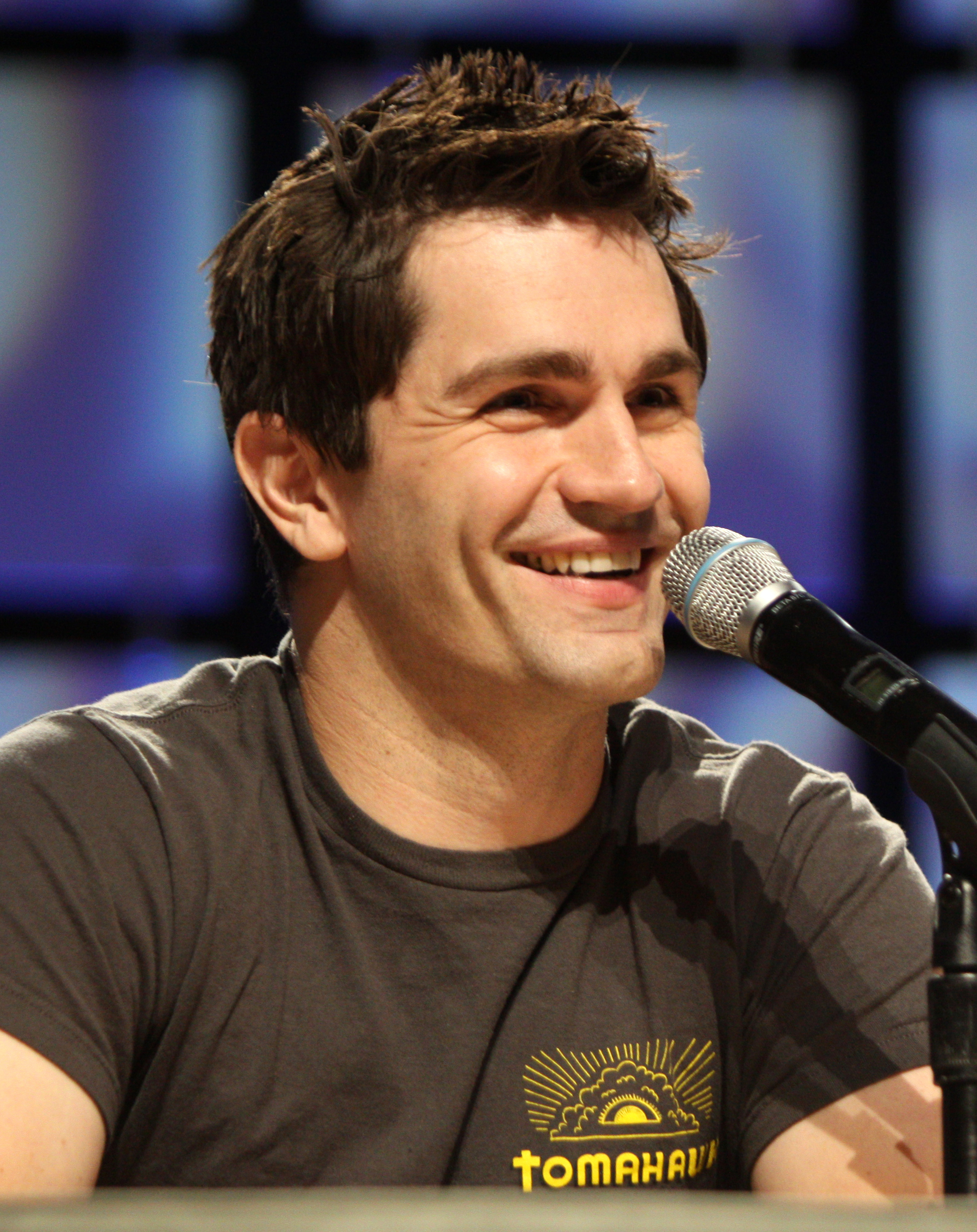 Sam Witwer - Wikipedia