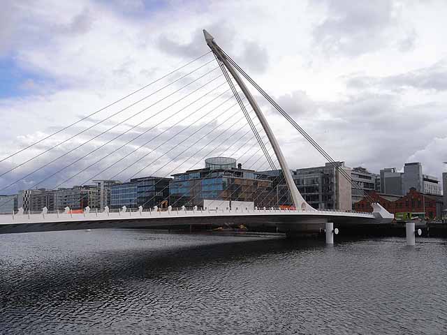 File:Samuel Beckett Bridge, Dublin - geograph.org.uk - 1410519.jpg