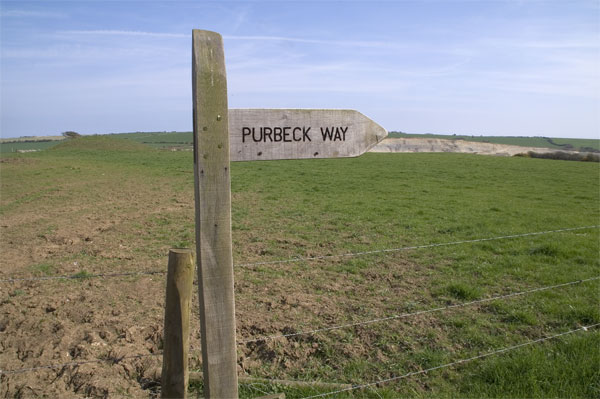 Sign on Purbeck Way - geograph.org.uk - 161069