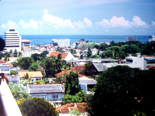 File:Colombo skyline (1).jpg