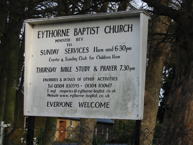 File:Eythorne Baptist church noticeboard - geograph.org.uk - 649455.jpg