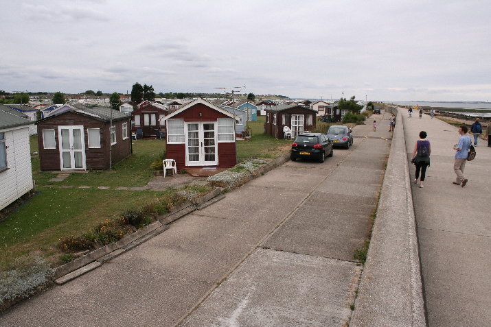 File:Holiday chalets, Swalecliffe - geograph.org.uk - 31683.jpg