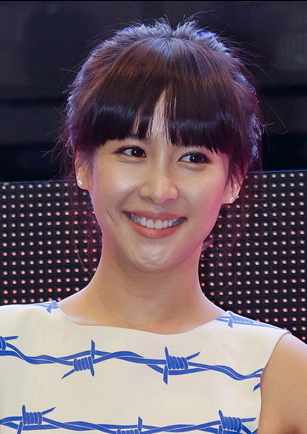 Jo Yeo-jeong, 2011 (cropped)
