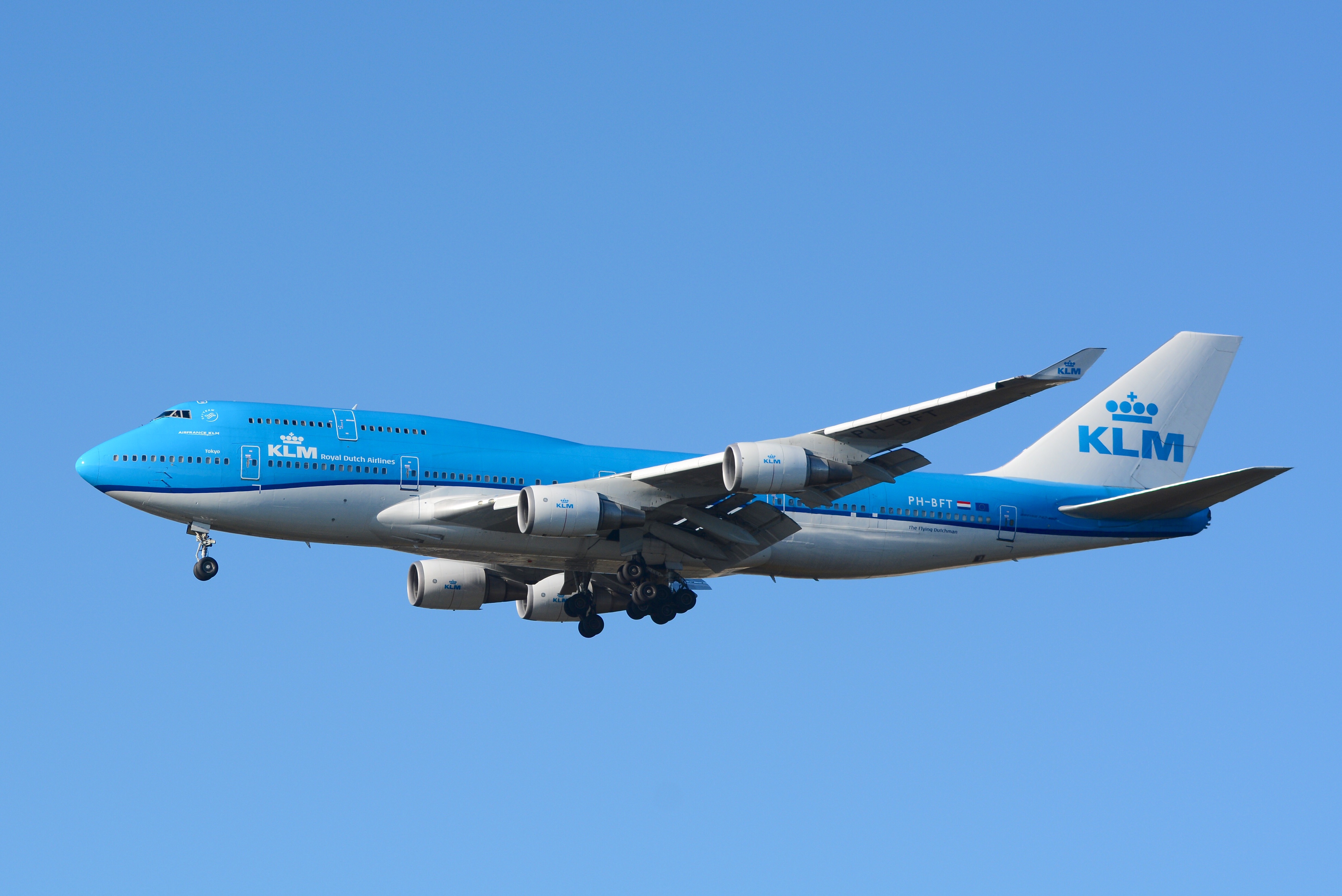 File:KLM, Boeing 747-400M PH-BFT NRT (23140025524).jpg - Wikimedia Commons4944 x 3302