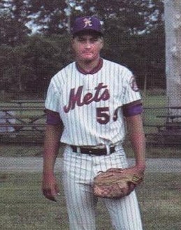 <span class="mw-page-title-main">Kirk Dressendorfer</span> American baseball player (born 1969)