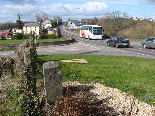 File:Milestone 20 at Julianstown - geograph.org.uk - 736850.jpg