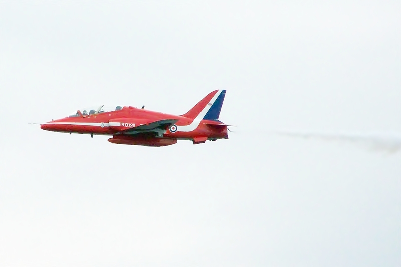 File:Red Arrows Hawk (5933182511).jpg