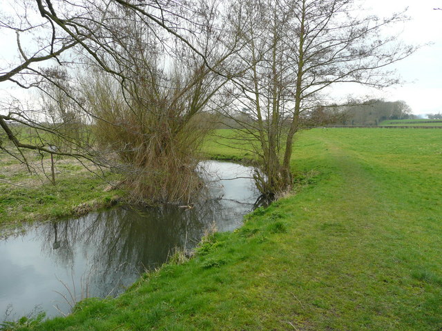 File:River and footpath - geograph.org.uk - 739643.jpg