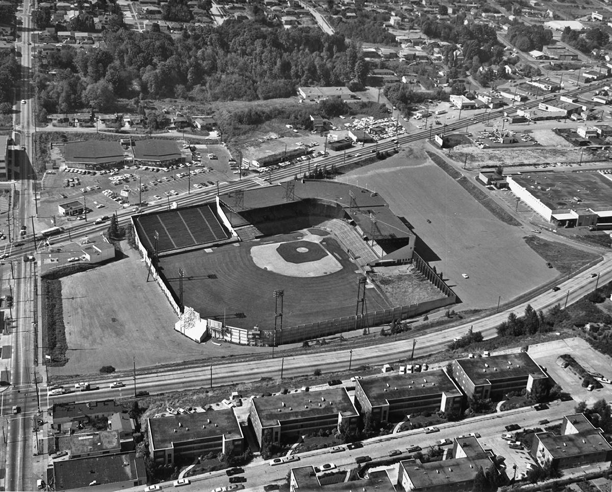 Sicks Stadium Seattle former home of the Seattle Pilots, Rainiers, and  Steelhead. This one was a huge challenge : r/mlbtheshowstadiums