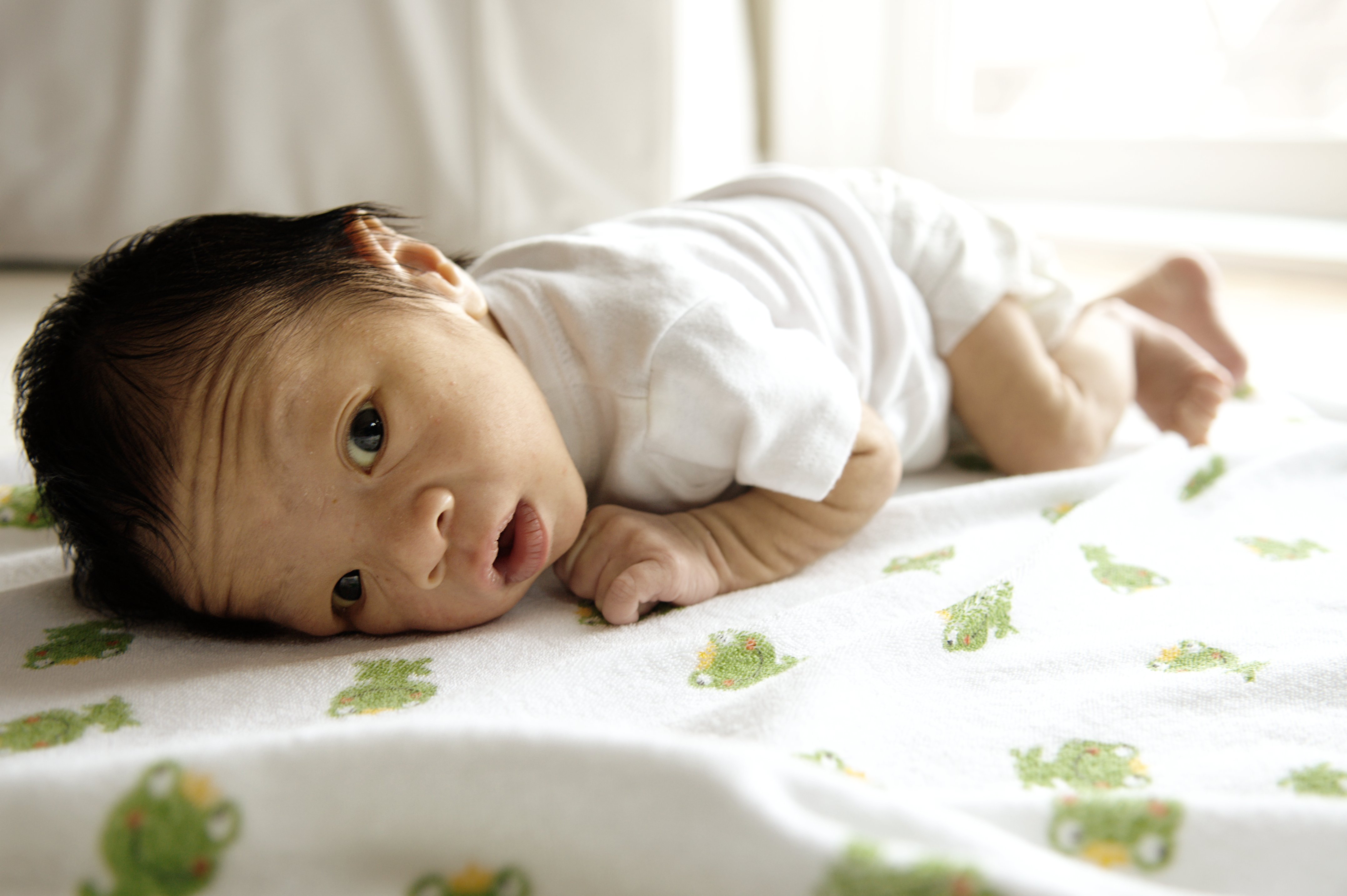 5 Tummy Time Benefits for Infants