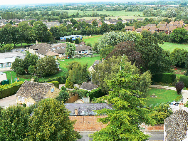 File:View north from St Sampson's tower, Cricklade - geograph.org.uk - 1476450.jpg