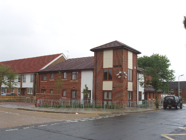 File:West London YMCA accommodation, Northolt Grange estate - geograph.org.uk - 23458.jpg
