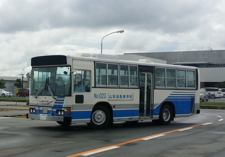 File 日野ブルーリボン 中型二種教習車 2 Png Wikimedia Commons