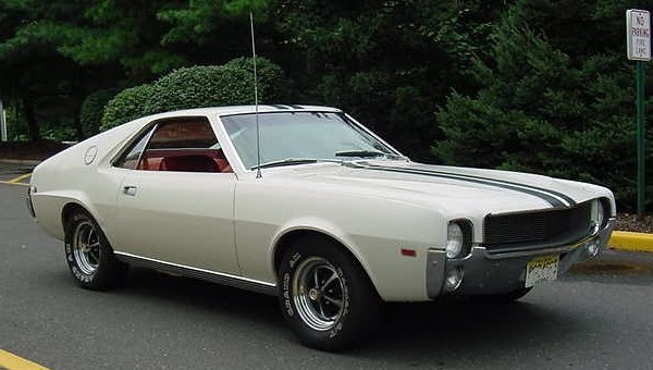 File:1968 AMC AMX go-package white NJ.jpg