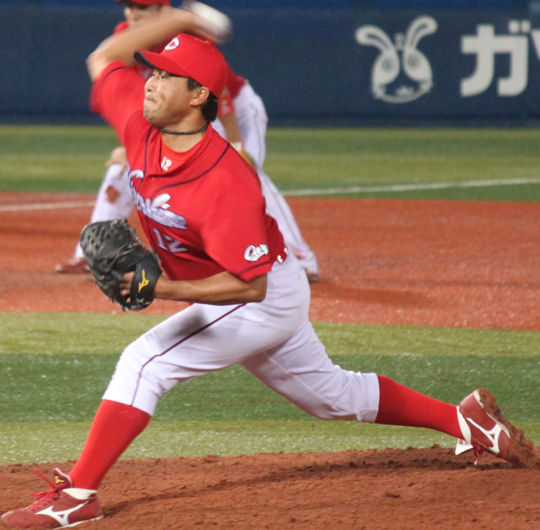 20130908 Hirohumi Ueno, pitcher of the Hiroshima Toyo Carp, at Yokohama Stadium.JPG
