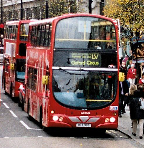 File:Arriva London bus route 137 Oxford Street December 2006.jpg