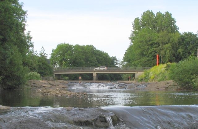 File:Bridge over Amman river, joining Ammanford and Betws - geograph.org.uk - 20595.jpg