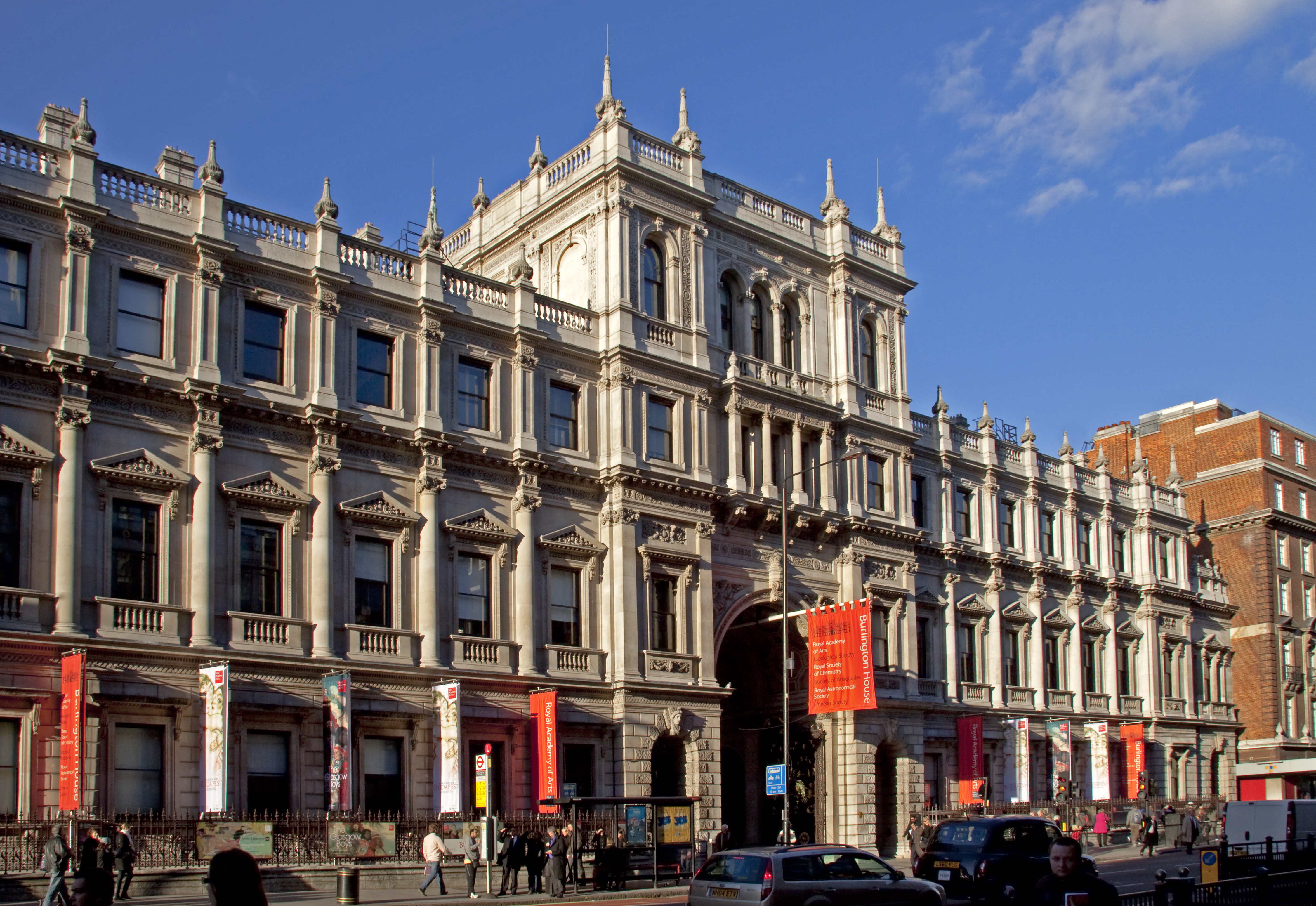 Burlington House, [[Piccadilly