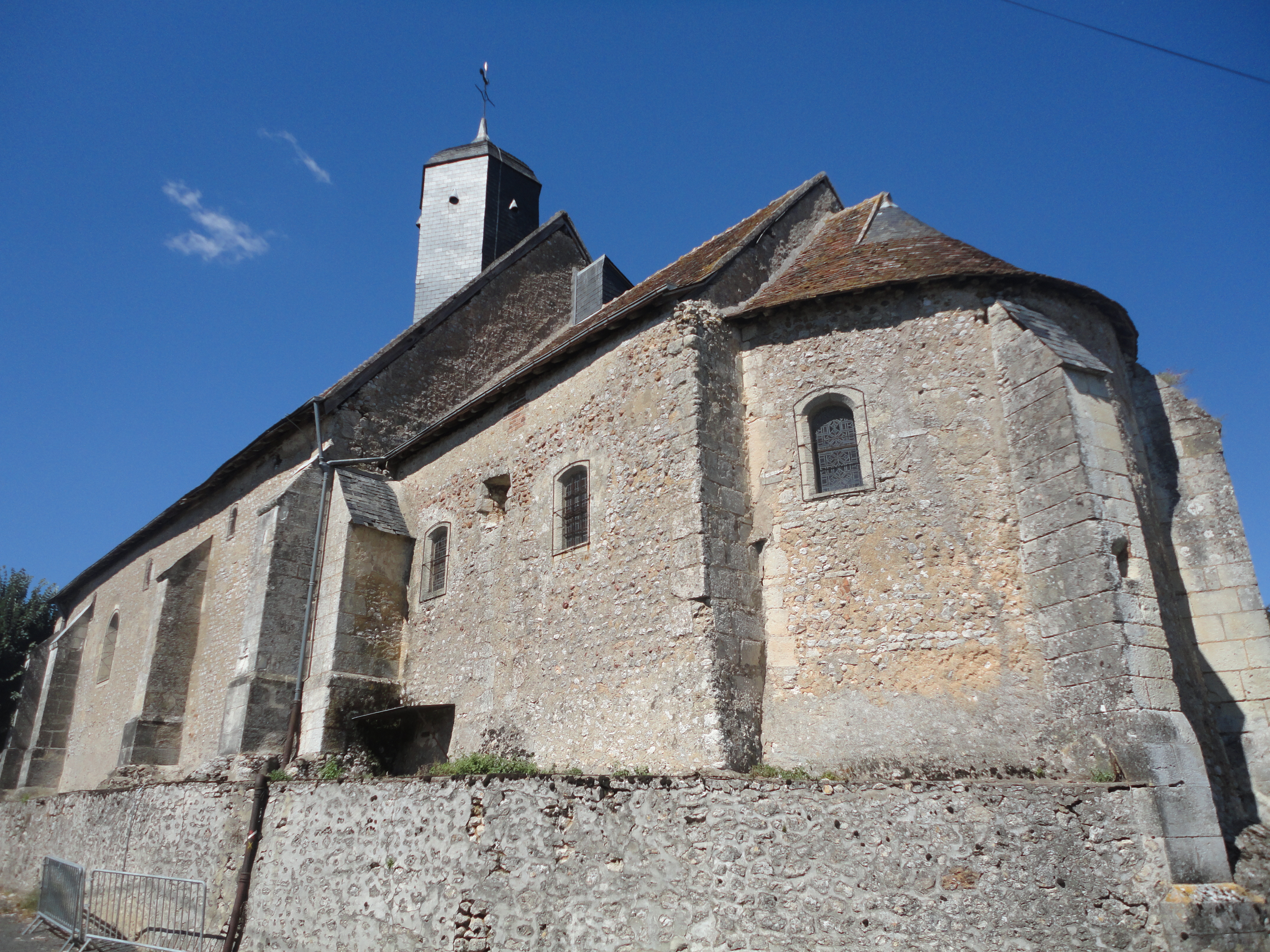 Neuillé-le-lierre