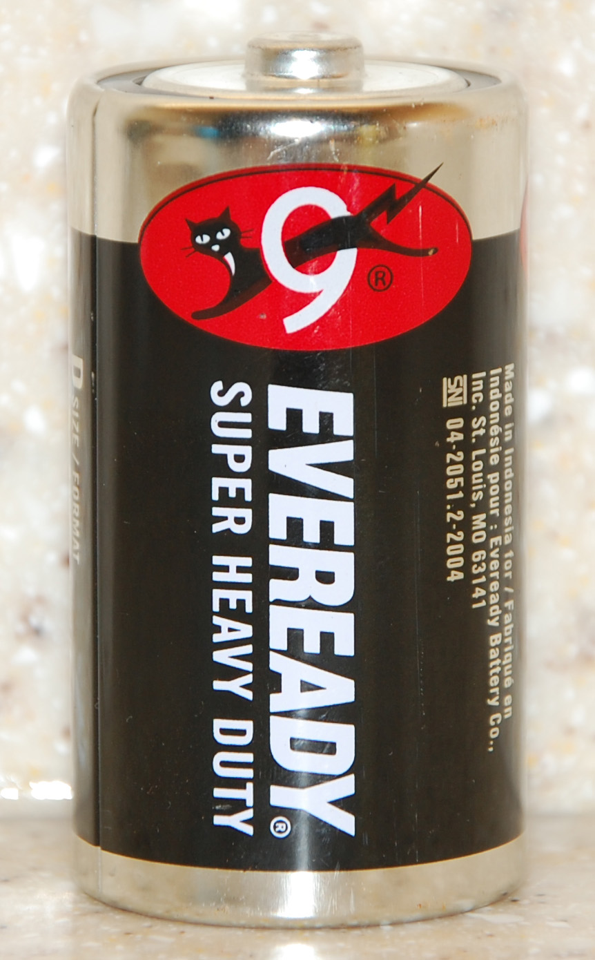 File:Eveready 9 lives Super Heavy Duty D cell.JPG - Wikipedia
