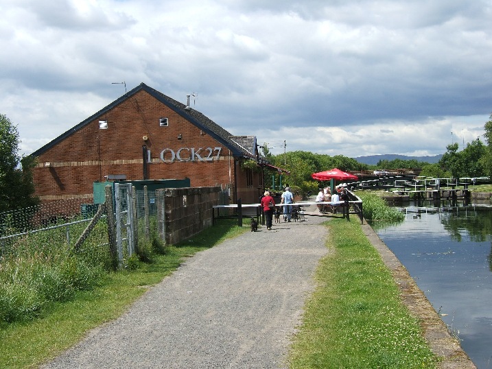 File:Forth and Clyde Lock 27.jpg