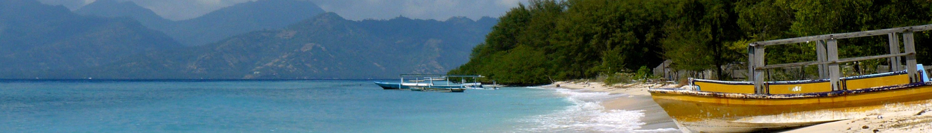 Gili Meno banner east coast.jpg