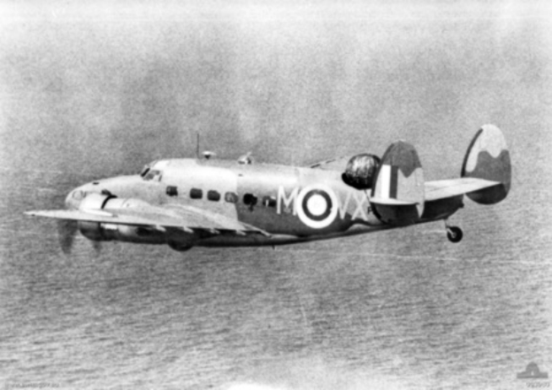 File:Lockheed Hudson 206 Sqn in flight 1940.jpg