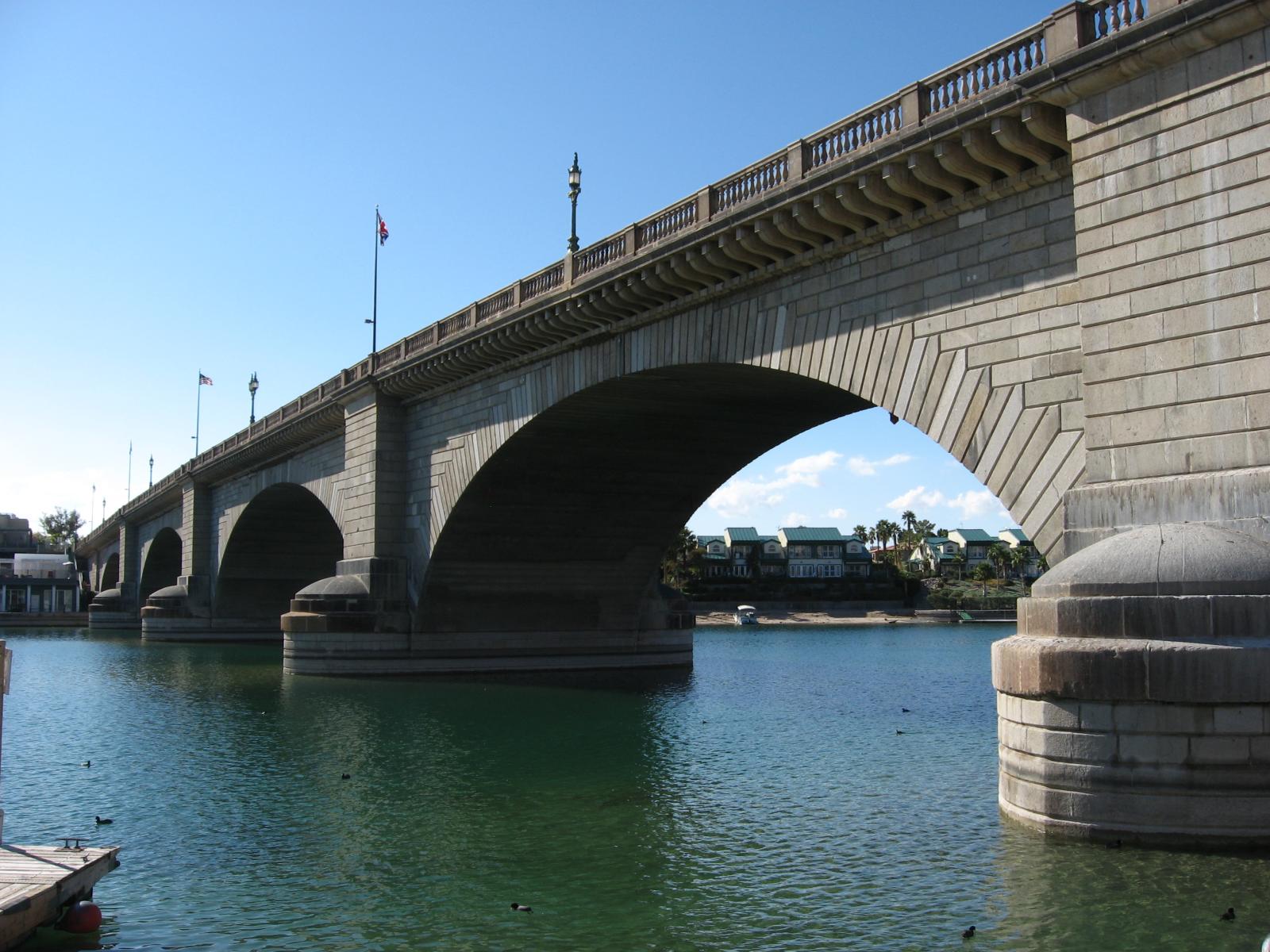 London Bridge (Lake Havasu City) - Wikipedia