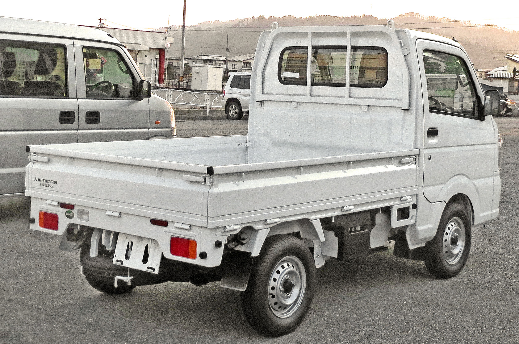 値下げ】MITSUBISHI miniCAB 4WD(1991) - 国内自動車本体