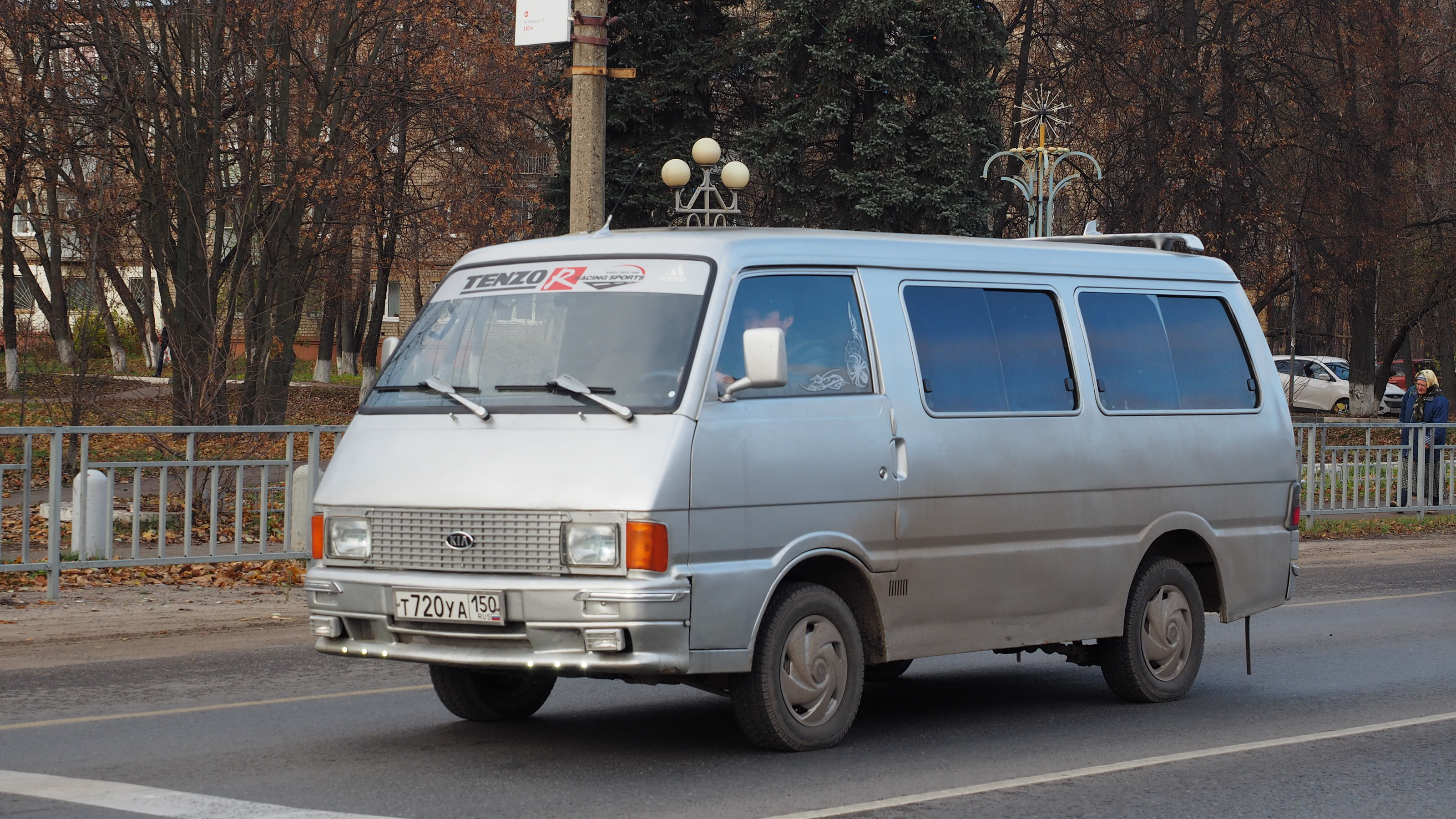 Файл:Moscow Oblast auto Kia Bongo Т720УА 750 2015-11 1446640581.JPG —  Википедия