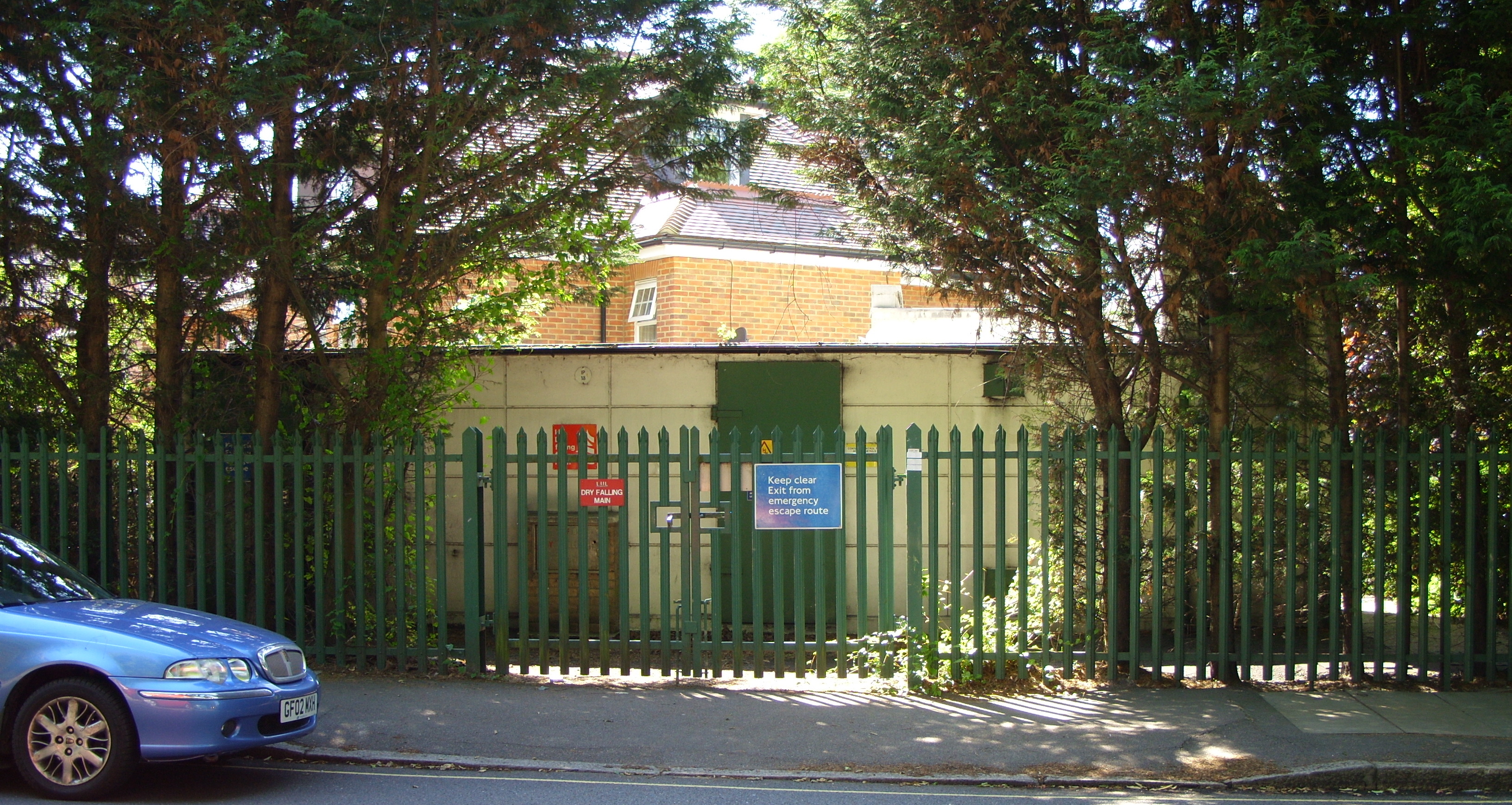 North End tube station