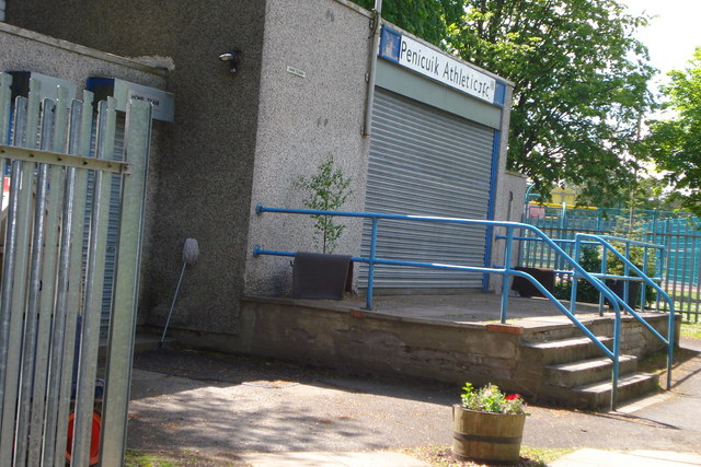 File:Penicuik Athletic JFC Sports Pavilion - geograph.org.uk - 1358922.jpg